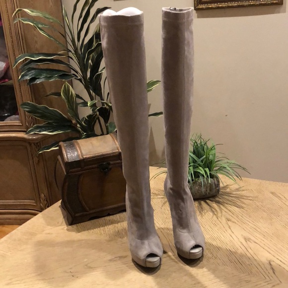 Luichiny Women's Case Closed Snow Boot - Picture 8 of 15